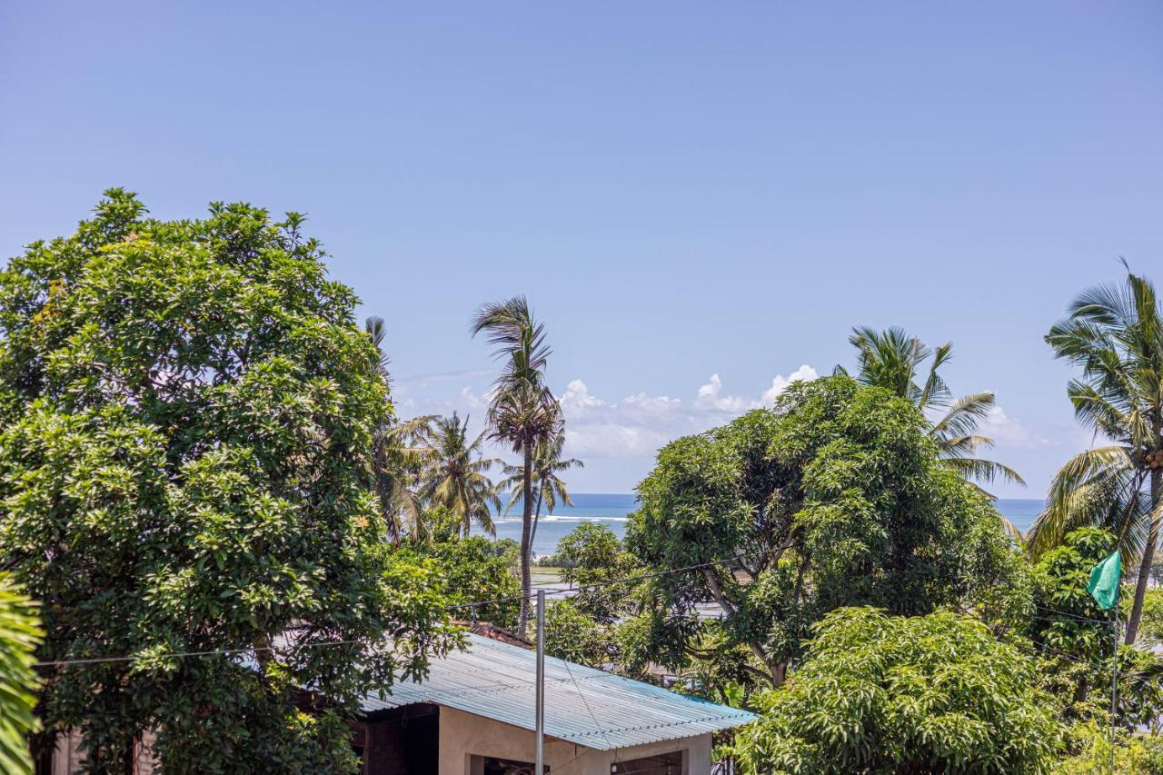 Surf Retreat Villa Sari Bali Pulukan Exterior photo