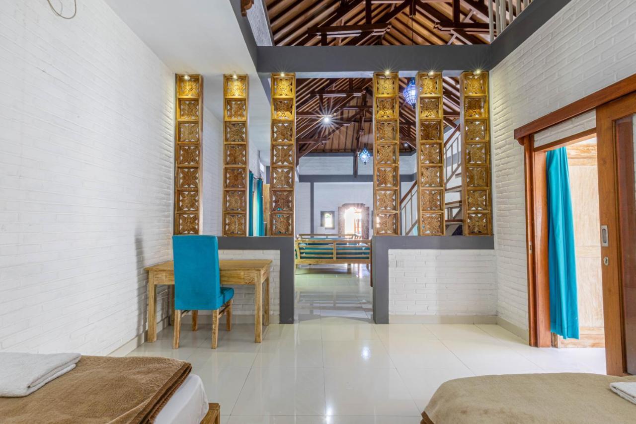 Surf Retreat Villa Sari Bali Pulukan Exterior photo