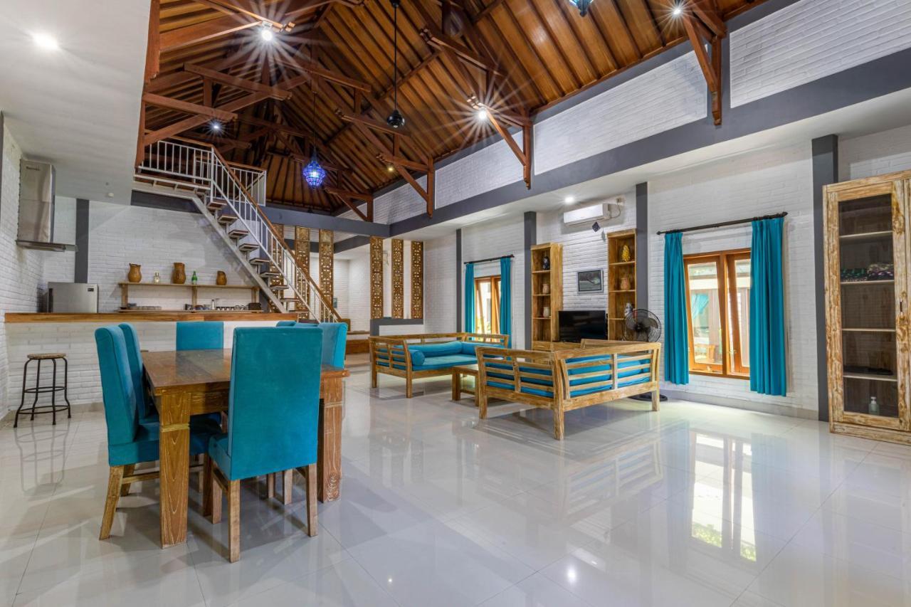 Surf Retreat Villa Sari Bali Pulukan Exterior photo