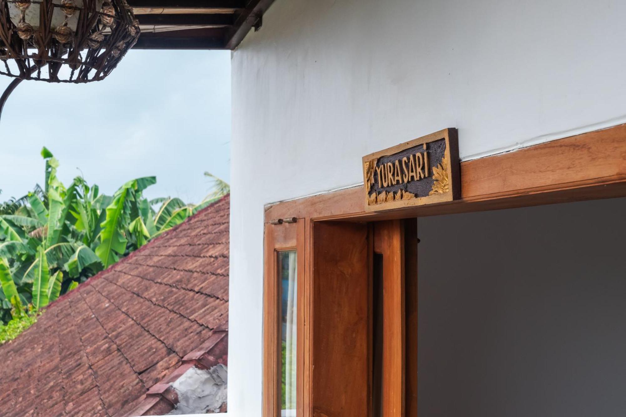 Surf Retreat Villa Sari Bali Pulukan Exterior photo